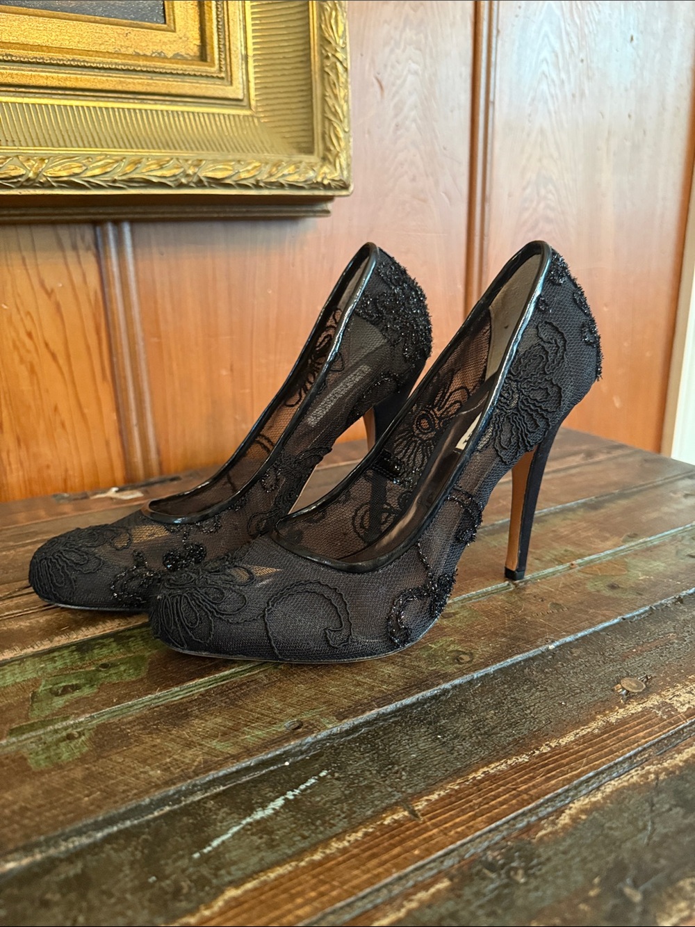 Badgley Mischka Black Beaded Lace Round Toe Pumps